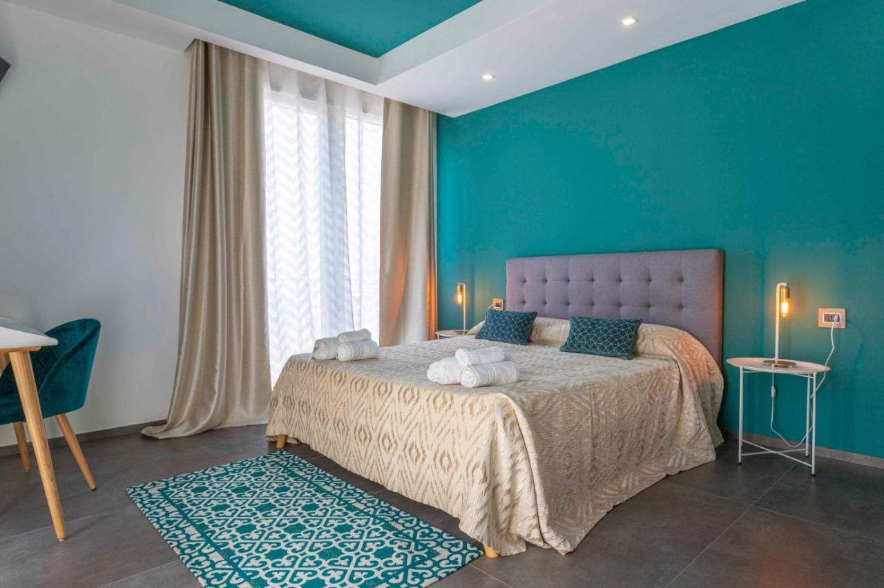 Albergo Piazza Risorgimento Порто-Чезарео Экстерьер фото